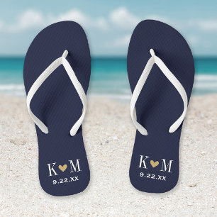 Mongram für Hochzeiten von Marine und Gold Flip Flops