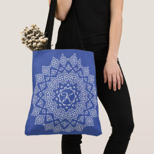 Mongrammed Mandala Tasche
