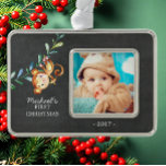 Monkey Baby's First Christmas Foto Ornament Rahmen-Ornament Silber<br><div class="desc">Niedliche Dschungelsafari Affen Baby Girls oder Baby Jungs First Christmas Ornament. . Matching Artikel in unserem Shop erhältlich.</div>