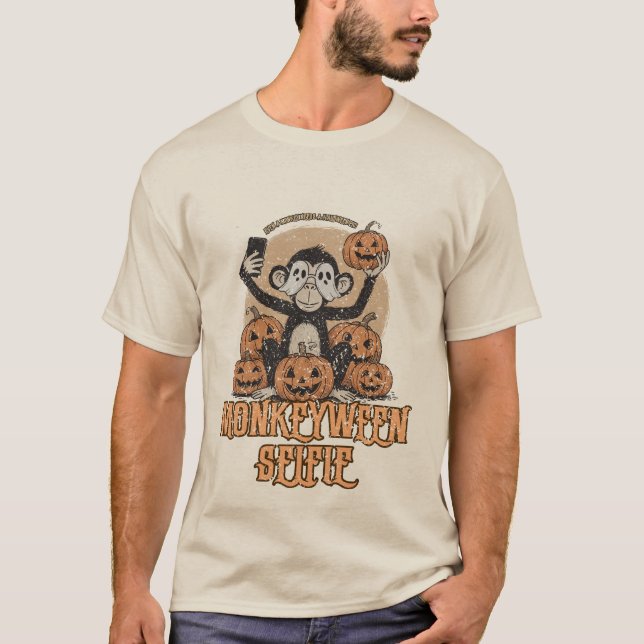 Monkeyween Selfie – Vintage Halloween  T-Shirt (Vorderseite)