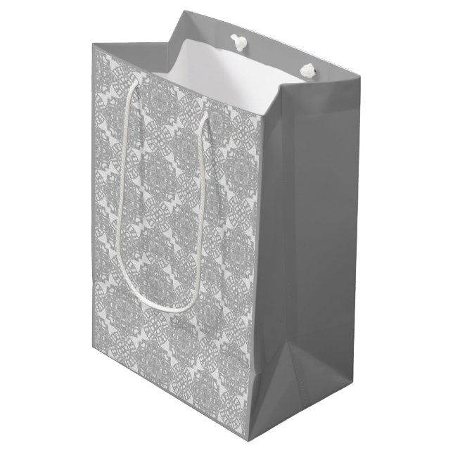 Monochromatisches Imitat Mittlere Geschenktüte (Vorderseite Schrägansicht)
