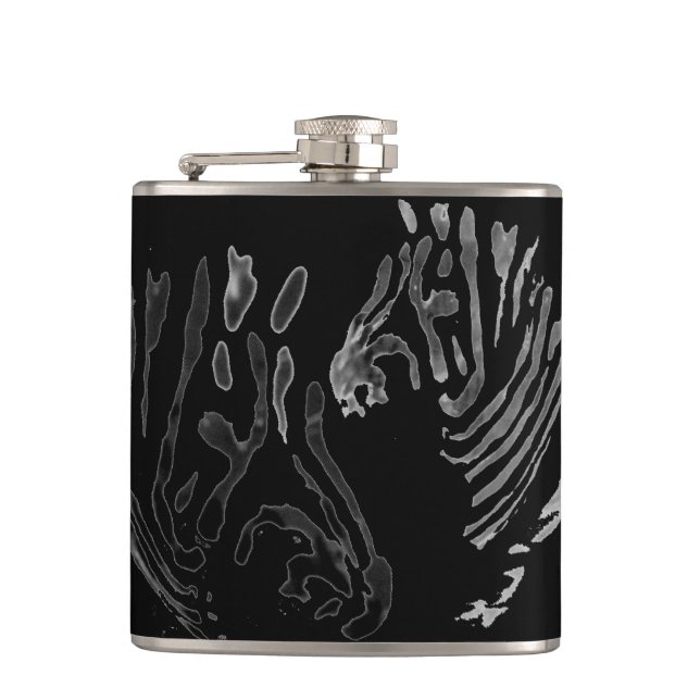 Monochrome Animal Print Zebras Flachmann (Vorderseite)