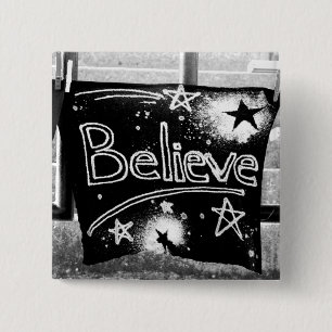 Monochrome glauben button
