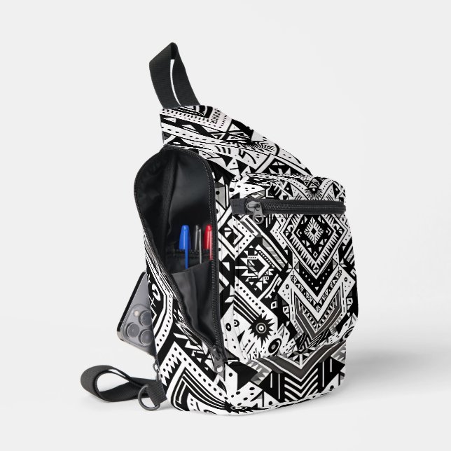 Monochrome Tribal- Bold Symmetrie in Schwarz Crossbody Bag (Offen)