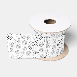 Monochromes Schwarz-Weiß-Muster mit geometrischen  Satinband