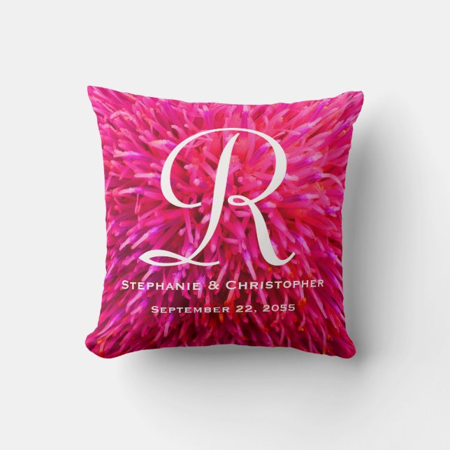 Monogram and Names Hot Pink Abstract Floral Square Kissen (Vorderseite)