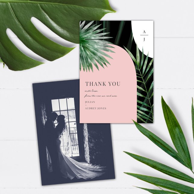 Monogram Arches Tropical Wedding Photo Dankeskarte (Von Creator hochgeladen)