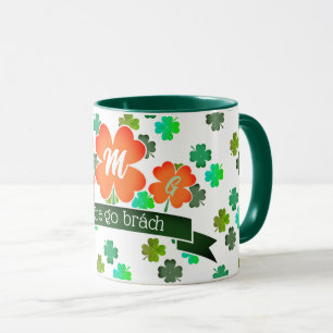 Monogram auf Clover Kleeblatt Pattern Tasse