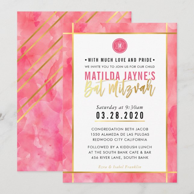 MONOGRAM BAT MITZVAH Korallenkoralle Rosa Goldstre Einladung (Vorne/Hinten)