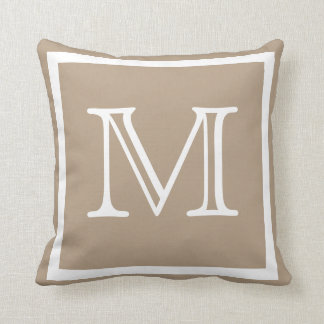 MONOGRAM Bbeige massif Tan taupe clair coussin