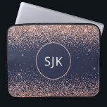 Monogram Blush Pink Rose Gold Navy Blue Glitzer Laptopschutzhülle<br><div class="desc">Blush Pink - Rose Gold und Navy Blue Imitate Glitzer und Sparkle Elegant Mit Monogramm Initials Case. Dieser Fall kann so angepasst werden,  dass er Ihren Anfangs- und Vornamen enthält.</div>