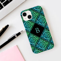 Monogram Celtic Knot iPhone 14 Fall