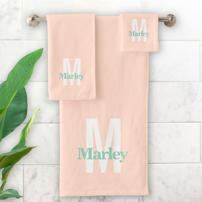 Monogram Cute Blush Pink Bold Moderne Design Chic (Créateur téléchargé)