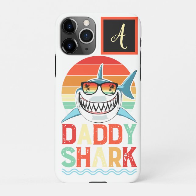 Monogram Daddy Shark Vathers Day iPhone Hülle (Rückseite)