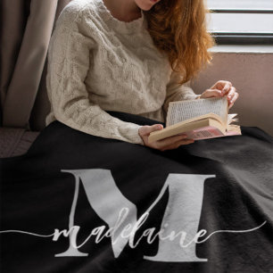 Monogram Elegant White Black Personal Fleecedecke