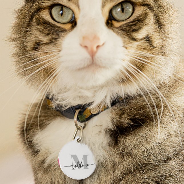 Monogram Elegant White Black Personal Haustiermarke (Von Creator hochgeladen)