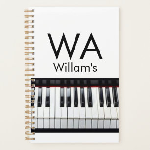 Monogram fügt Anfangsbuchstabenname Text Piano Mus Planer