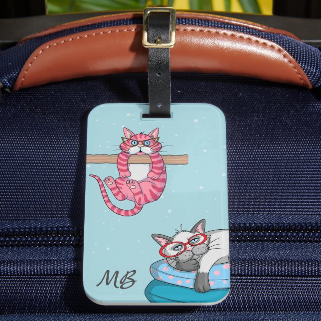 Monogram Funny Whimsisical Cats Trendy Modern Gepäckanhänger (Vorderseite Insitu 2)