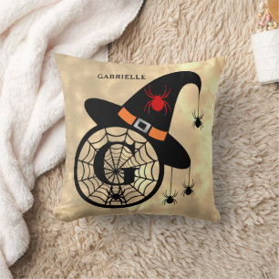 Monogram G Halloween Sky Hexenspinnen Name Kissen