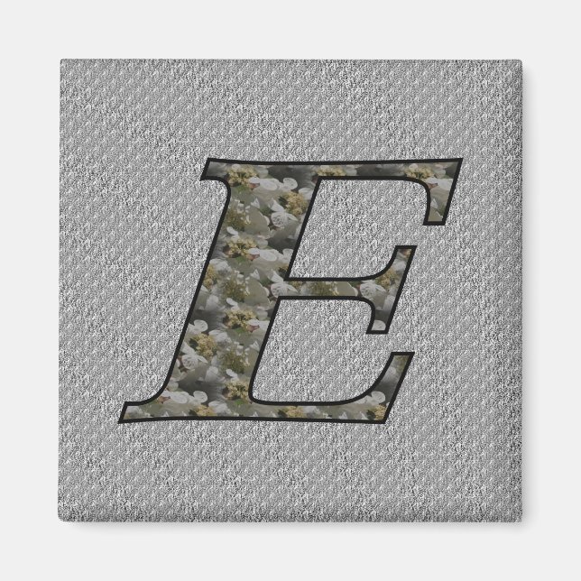Monogram Initial E Hydrangea Floral Magnet (Vorne)