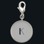 Monogram Initial Elegant Minimalistisch Gray Black Charm<br><div class="desc">Ein Geschenk für sie. Ein mit Monogramm anfänglicher Charme,  elegant in seiner Einfachheit. Silber oder Silberplatte,  Grau und Schwarz. Ändern Sie die Initialisierung,  um für Ihren Empfänger zu personalisieren.</div>
