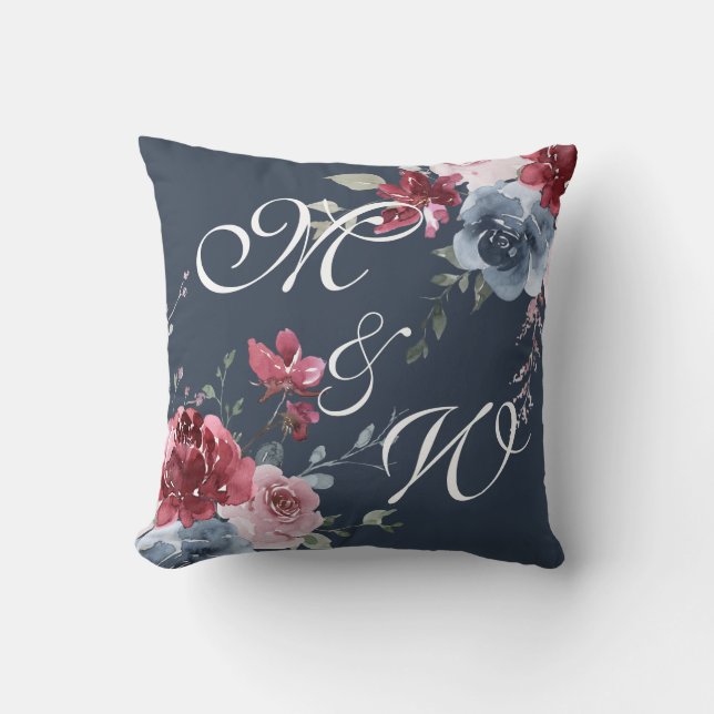 Monogram Initials Dusty Rose Blue Floral Dark Blue Kissen (Vorderseite)