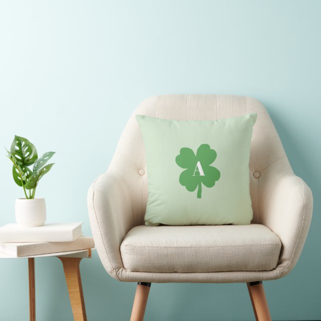 Monogram Kleeblatt Irish Kissen (Stuhl )