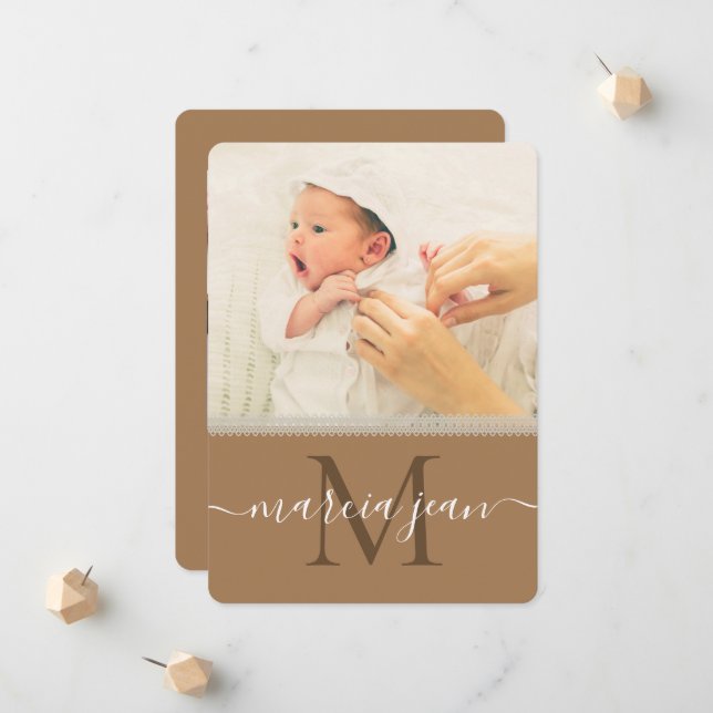 Monogram Lace Beige Foto Collage Newborn Girl Ankündigung (Vorderseite/Rückseite Beispiel)