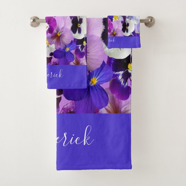 Monogram Lila Blue White Floral Pansa Blume Badhandtuch Set (Insitu)