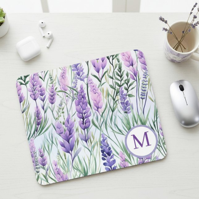 Monogram Lila Lavendel Blumenfeld Mousepad (Von Creator hochgeladen)