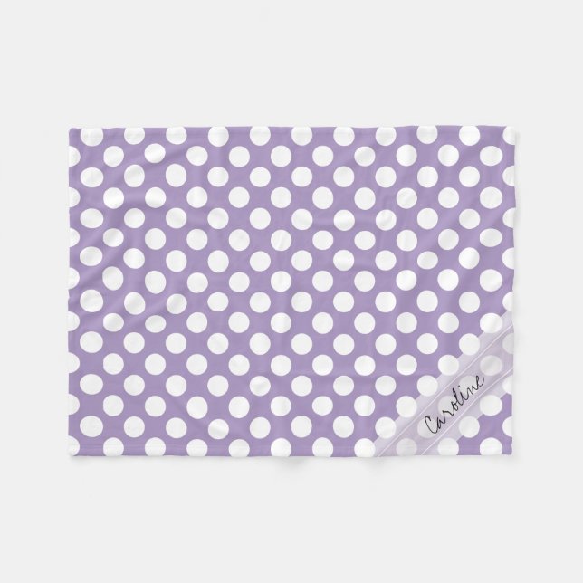 Monogram Lila White Trendy Fun Polka Dot Muster Fleecedecke (Vorderseite (Horizontal))