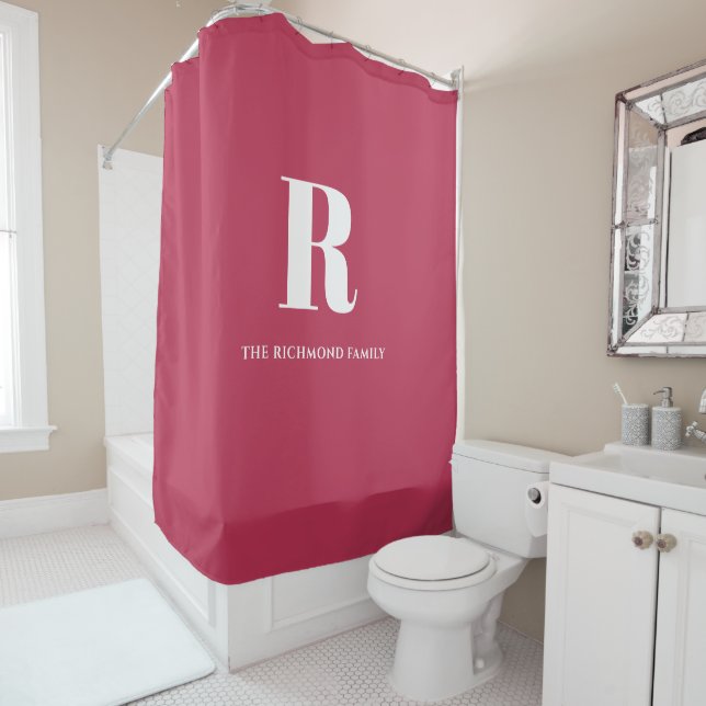 Monogram Magenta Duschvorhang (Beispiel)