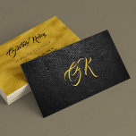 Monogram-Minimal-Gold aus schwarzem Leder Visitenkarte<br><div class="desc">Stilvoll eleganter Luxus mit Monogramm Typografie Personal Branding Visitenkarte mit schwarzem Lederprint auf der Vorderseite und Imitate goldmetallic auf der Rückseite. — Geeignet für Schmuck- und Modedesigner, Innenarchitekten und Stylist, Dekorateure, Kosmetologen, Kreative, Makeup-Künstler, Style-Blogger, persönliche Mode-Stylist, Freelancer, Berater, Rechtsanwälte, Premium-Dienstleister.</div>