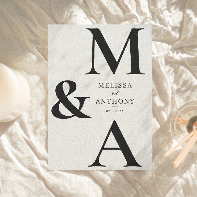 Monogram Minimalist Black and Ecru Modern Wedding Einladung (Monogram Minimalist Black and Ecru Modern Wedding Invitation)