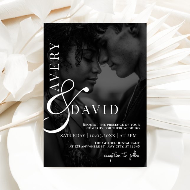 Monogram Minimalistisch Modernes Hochzeitschwarzes Einladung (Von Creator hochgeladen)