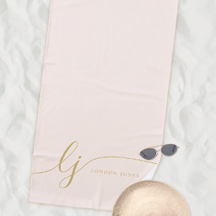 Monogram Modern Elegant Blush Pink Gold Script Strandtuch