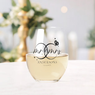 Monogram Mr. & Mrs Familienname Neu verheiratete P Weinglas Ohne Stiel