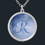 Monogram Name Blue White Watercolor Trendy Versilberte Kette<br><div class="desc">Mit Monogramm Blau und Weiß Wasserfarbe Silber Necklace. Fügen Sie Ihren Namen und Ihren Initialen hinzu. Macht ein großartiges Brautparty Geschenk für Ihre Brautjungfrauen,  ein tolles Geburtstagsgeschenk für sie,  oder jeden Anlass,  wo sie Liebe dieses Schließfächer.</div>