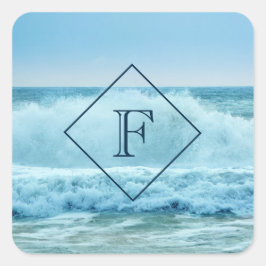 Monogram Ocean Wave Crashing on Shore Quadratischer Aufkleber