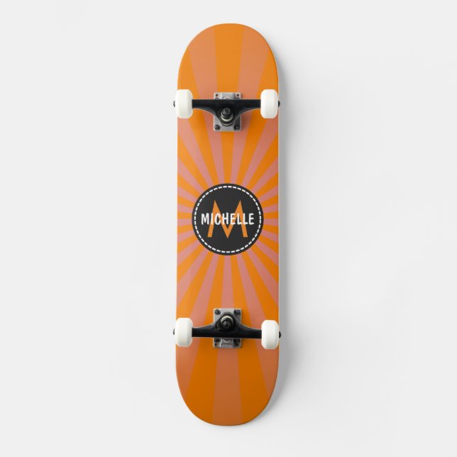Monogram Orange Funky Sun Rays Pattern Skateboard (Vorderseite)