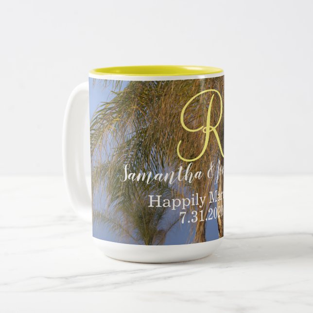 Monogram Palm Trees Hochzeitsstipps-Tasse Zweifarbige Tasse (Vorderseite Links)