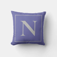 Monogram Periwinkle Blue Minimalistisch Throw Pill