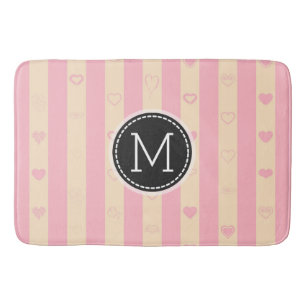 Monogram Pink Stripes Modernes Herzmuster Badematte