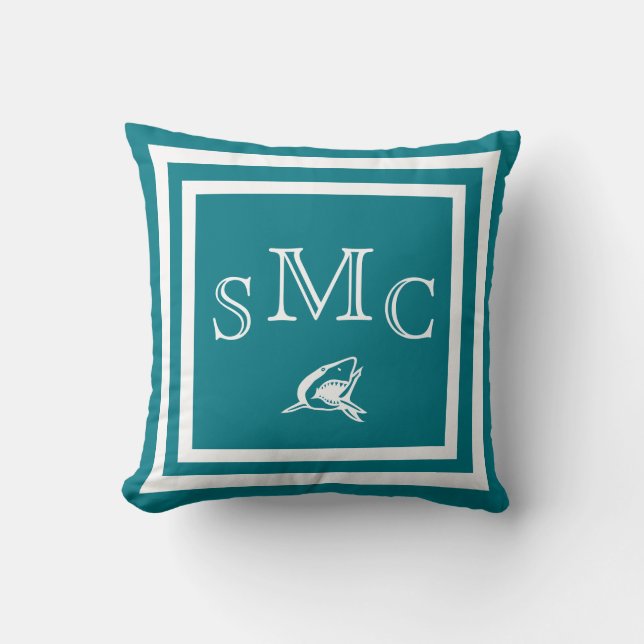 MONOGRAM schlichtes Kissen von Blauem Hai (Vorderseite)