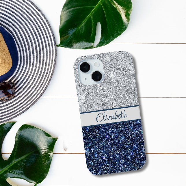 Monogram Silver Dark Blue Glitzer Trendy Chic Case-Mate iPhone Hülle (Monogrammed Name Silver Navy Blue Glitter iPhone case.)