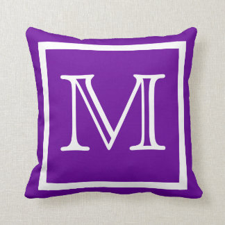 MONOGRAM Solid Lila Hell schlichtes Kissen