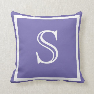 MONOGRAM Solid Lila, hell schlichtes Kissen