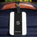 Monogram Two Tone Modern Black and White Gepäckanhänger<br><div class="desc">Ein minimalistisches Monogramm-Design mit einem schwarzen Streifen in der Mitte mit einem Monogramm und Ihrem Namen unten. Das perfekt angepasste Geschenk oder Accessoire!</div>