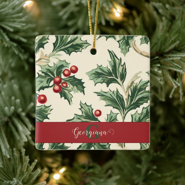 Monogram Vintage Christmas Holly & Berries Muster Keramikornament (Baum)