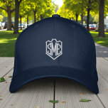 Monogram Wappen Initials Custom Personalisiert Bestickte Baseballkappe<br><div class="desc">Monogram Wappen Mit Monogramm Initials Custom Personalisiert Sticked Baseball Cap verfügt über das einfache moderne bestickte Monogramm Ihrer Initialen in einem Wappen-Rahmen. Perfekt als Geschenk für Familie und Freunde zum Geburtstag,  Weihnachten,  Vatertag,  Muttertag,  Hochzeiten und vieles mehr. Erstellt von Evco Studio www.zazzle.com/store/evcostudio</div>